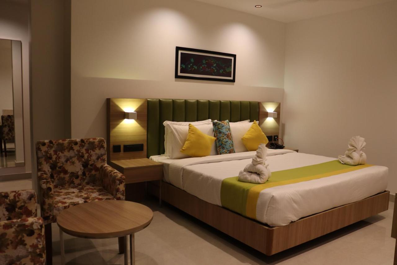 Hotel Park Residency Thrissur Exterior photo