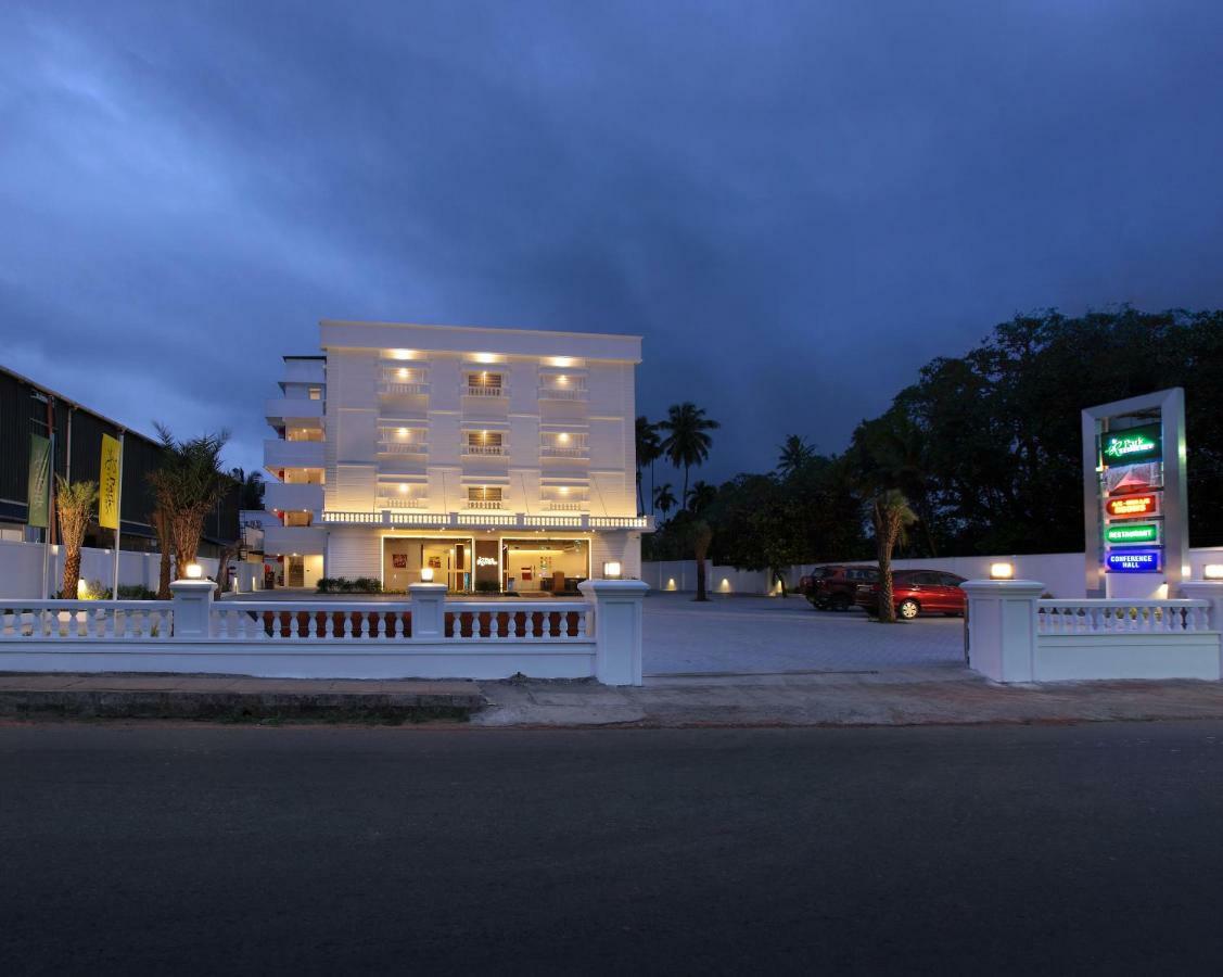 Hotel Park Residency Thrissur Exterior photo