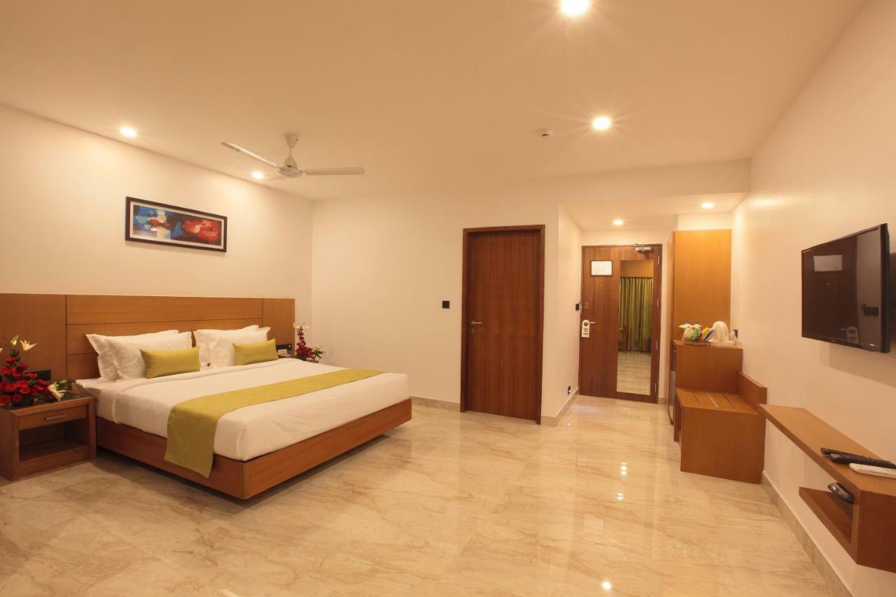 Hotel Park Residency Thrissur Exterior photo